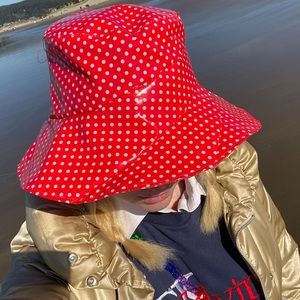 Rainproof bucket hat ☔️